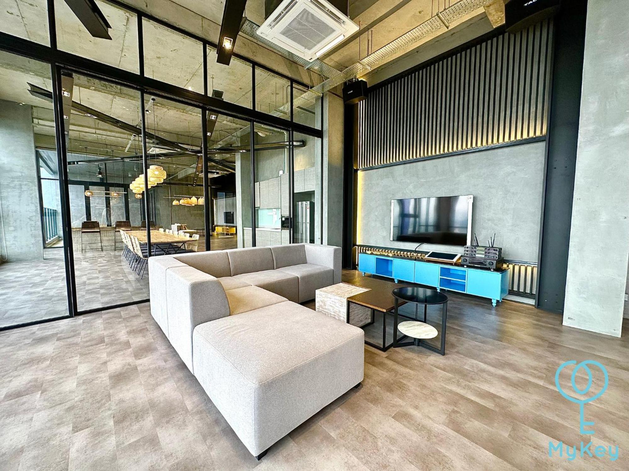 Millerz Square By Mykey Apartment Kuala Lumpur Exterior photo The 10th floor of the building